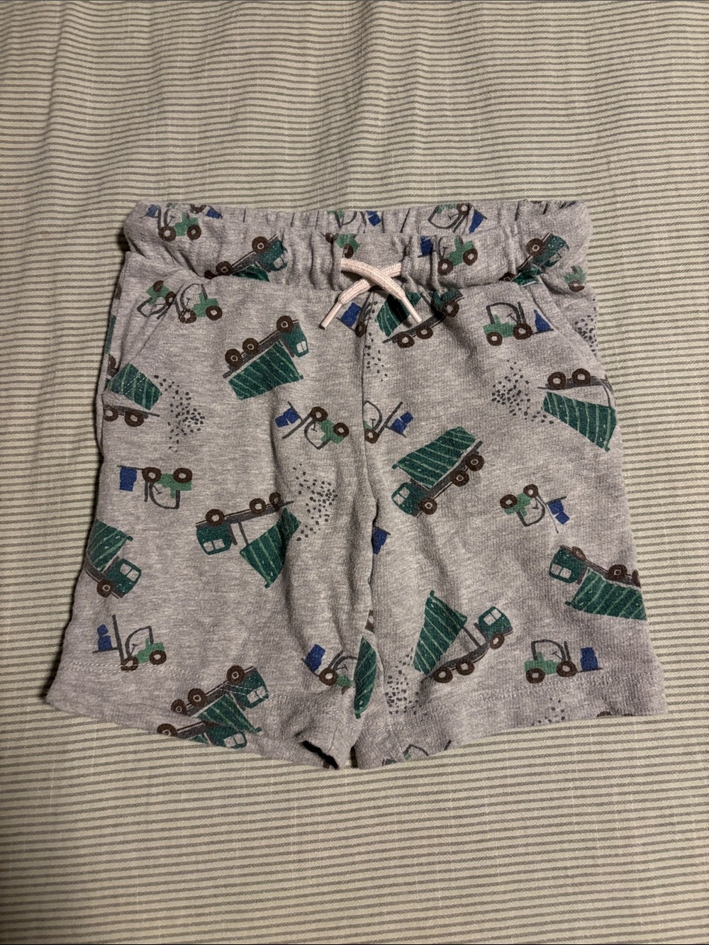 Toddler boy cotton trash truck shorts